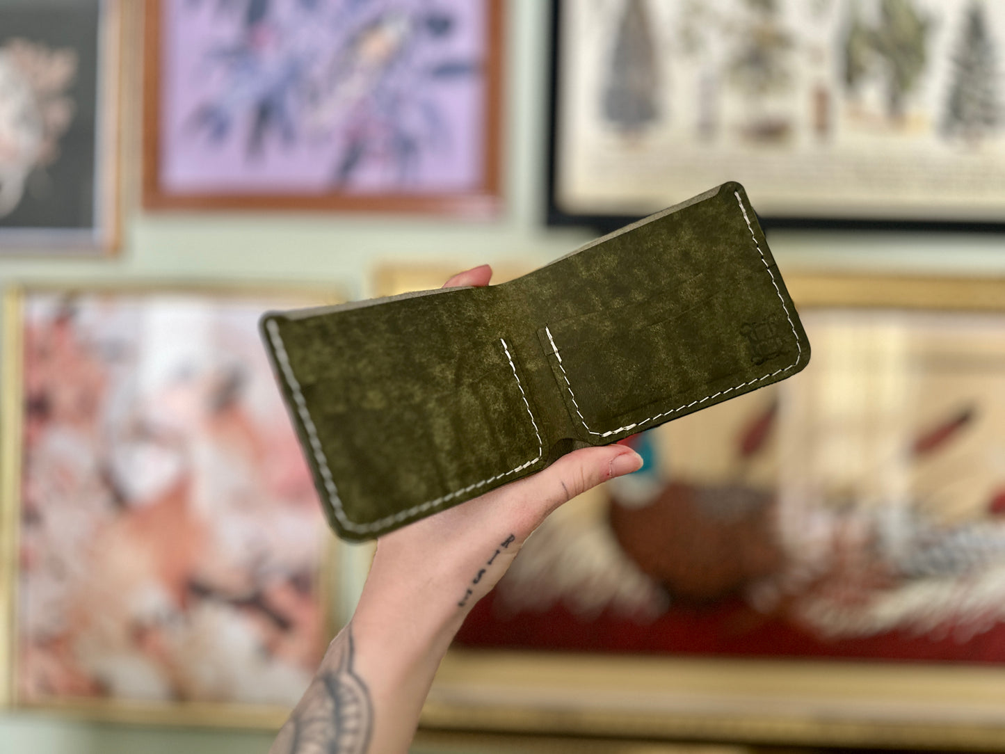 Classic Four-Pocket Bifold Wallet